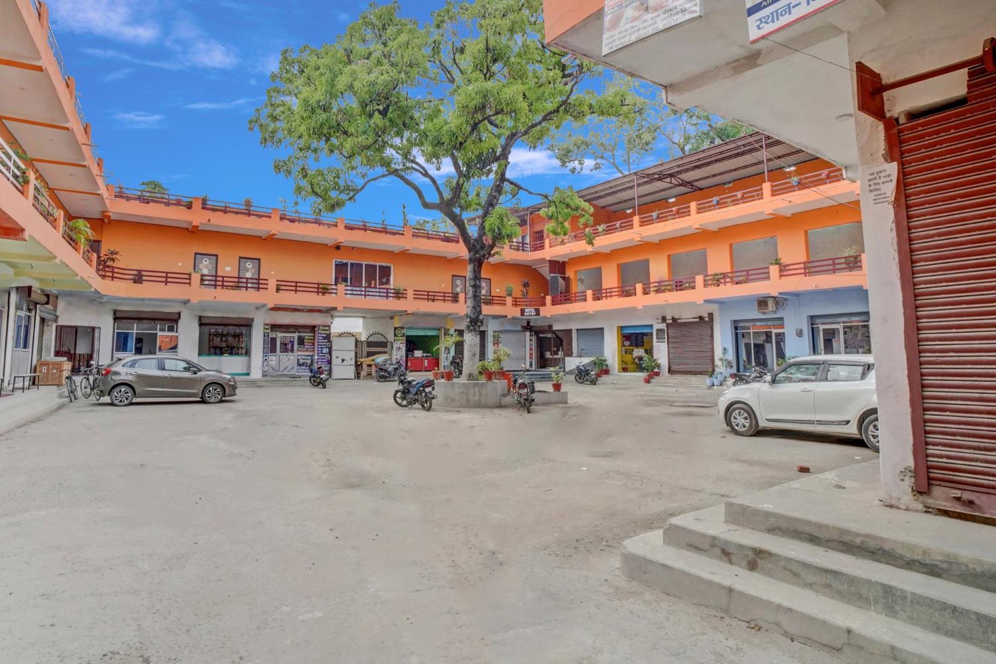 Oyo Flagship 81389 Hotel Siddhi Vinayak Motihari Ngoại thất bức ảnh