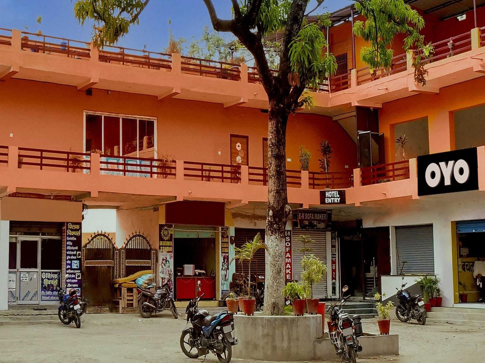 Oyo Flagship 81389 Hotel Siddhi Vinayak Motihari Ngoại thất bức ảnh